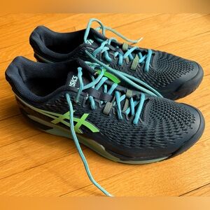 Asics Gel Resolution 9 tennis shoes, Men’s 10.5